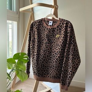 Cheetah Nike Sweater with Embroidered Gold Logo ✨NEW✨ Small